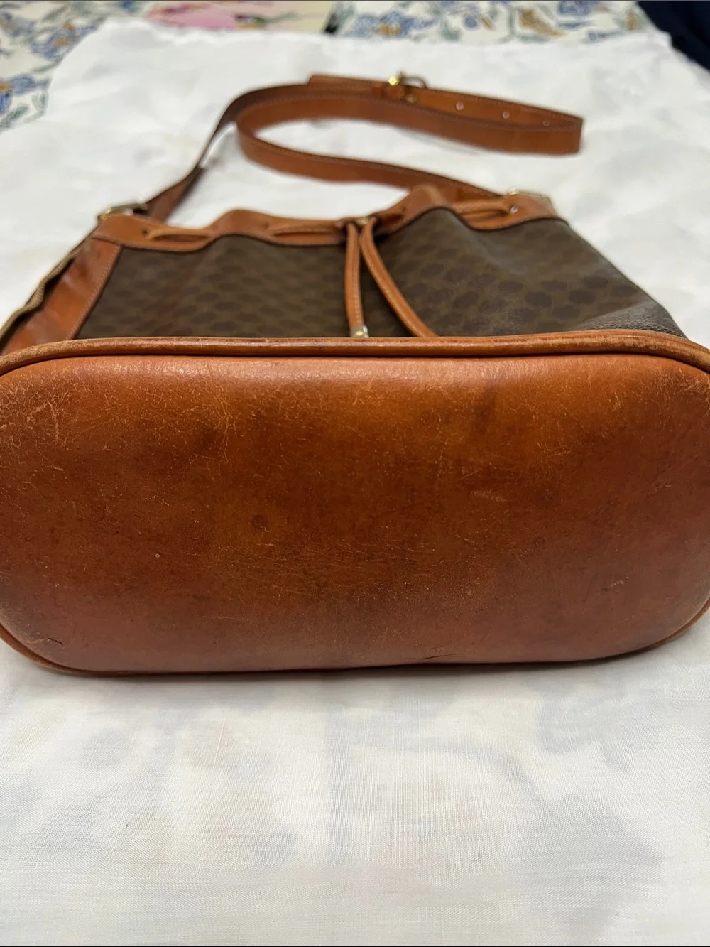 Celine Brown Leather-Trim Bucket Shoulder Bag - Picture 7 of 15